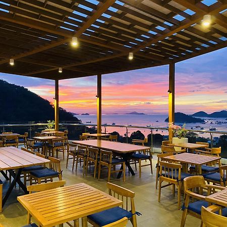 Zasgo Hotel Labuan Bajo Exterior photo