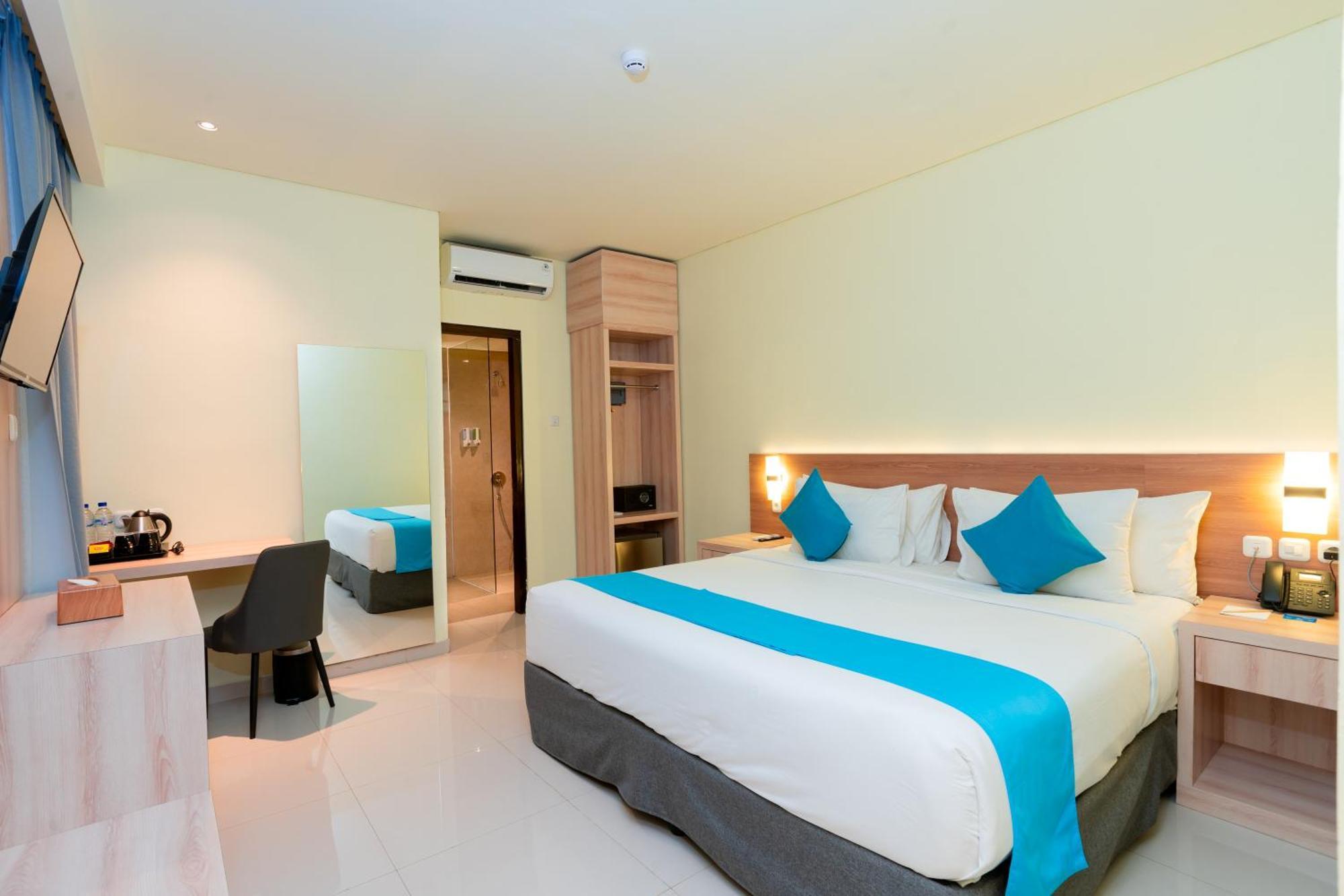 Zasgo Hotel Labuan Bajo Exterior photo