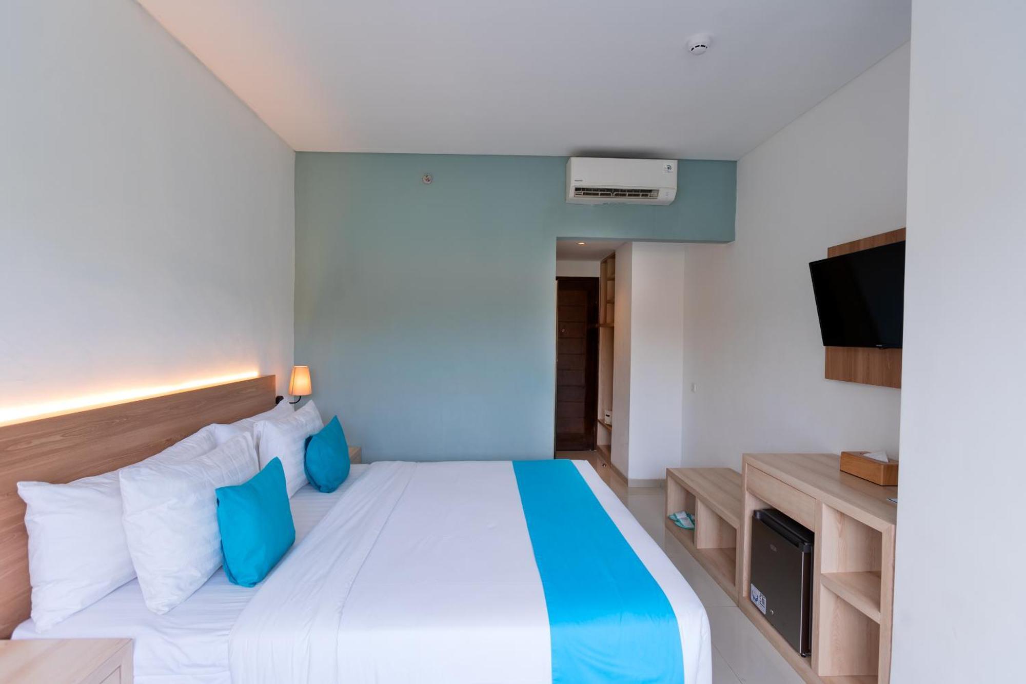 Zasgo Hotel Labuan Bajo Exterior photo